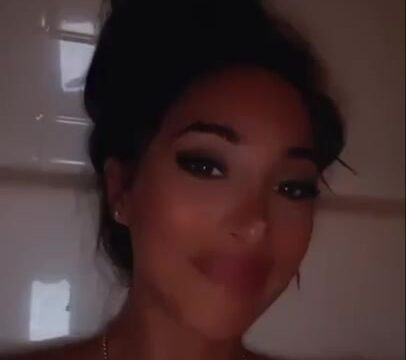 Scarlet Vas Leaked Onlyfans – Massage My Boobs In Bathtub Hot Videos