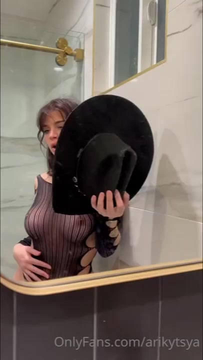 Ari Kytsya Leaks Onlyfans – Erotic In Bathtub